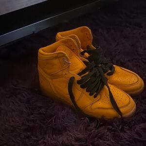 Jordan Kids Sneakers in Vibrant Orange